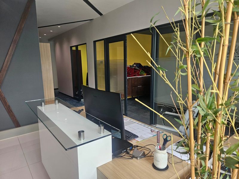 Prime Property presents Medstone Medical Centre Office for rent - Photo 5