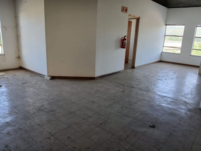 Industrial Property to Let in Springfield Park, Durban. - Photo 7
