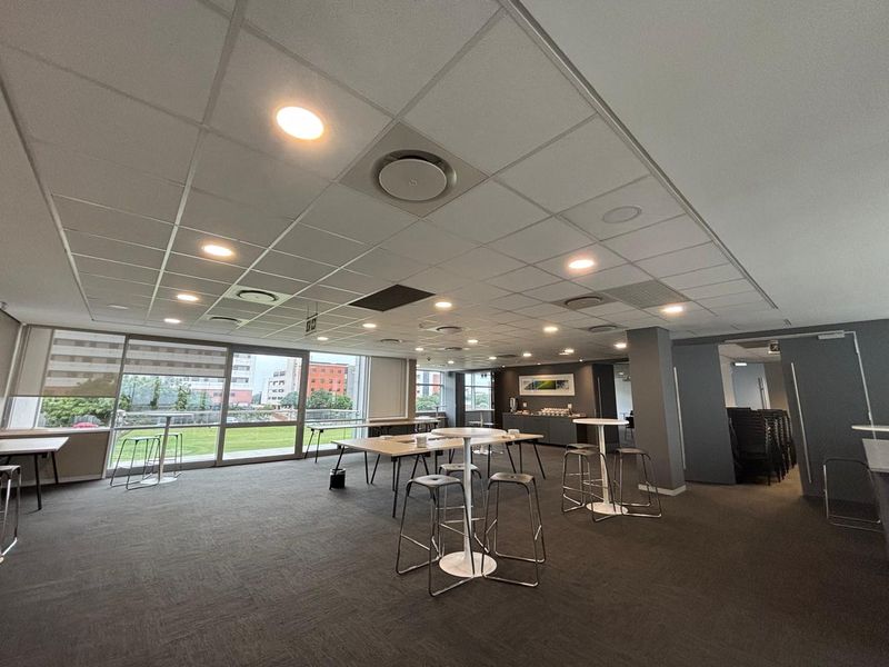 Commercial Property to Let in Umhlanga Ridge. - Photo 5