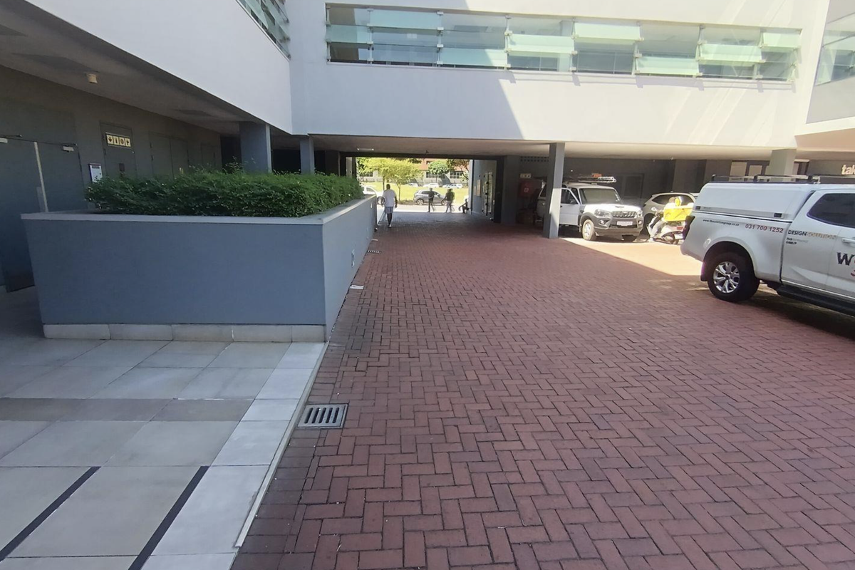 Commercial Property to Let in Umhlanga Ridge. - Photo 2
