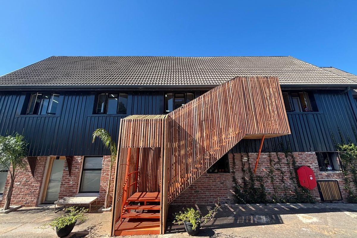 Retail Space to Let in Durban North - Photo 2