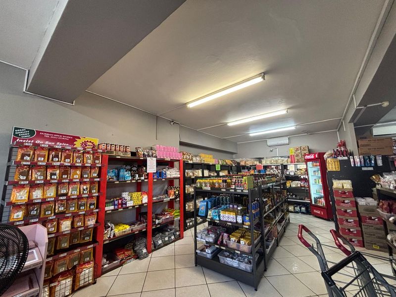 Retail Space to Let in Durban North - Photo 4
