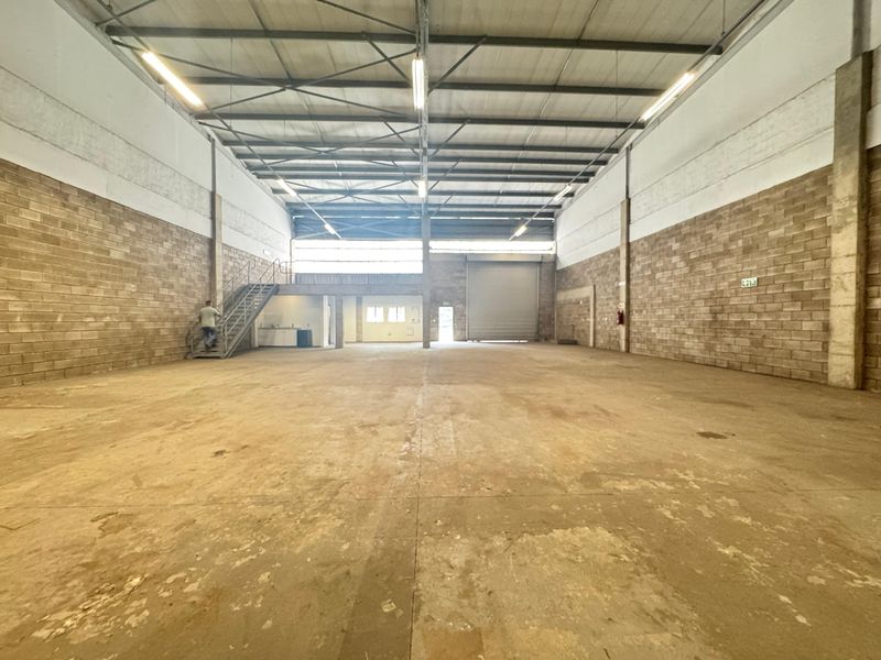 Warehouse To Let – Mount Edgecombe Industrial Precinct. - Photo 8