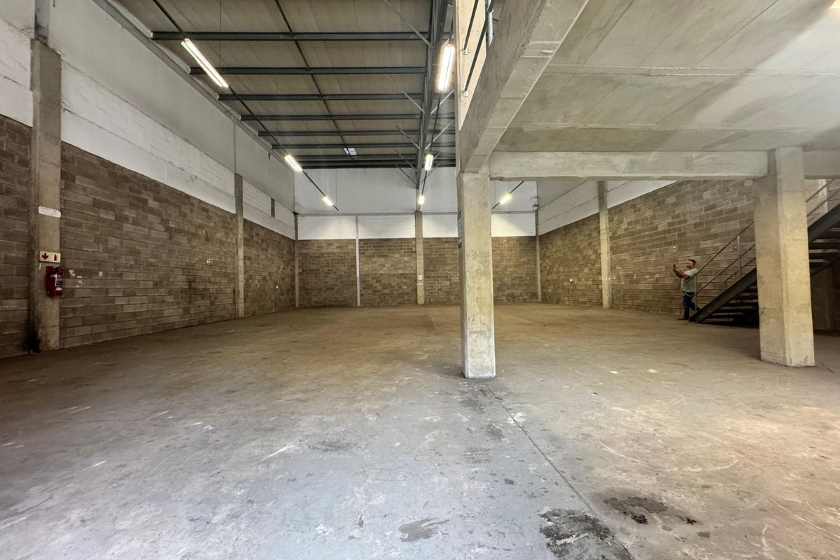 Warehouse To Let – Mount Edgecombe Industrial Precinct. - Photo 5