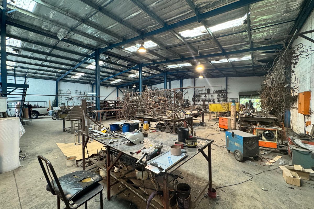 Big Space, Big Opportunity – 800sqm Warehouse Now Available! - Photo 2
