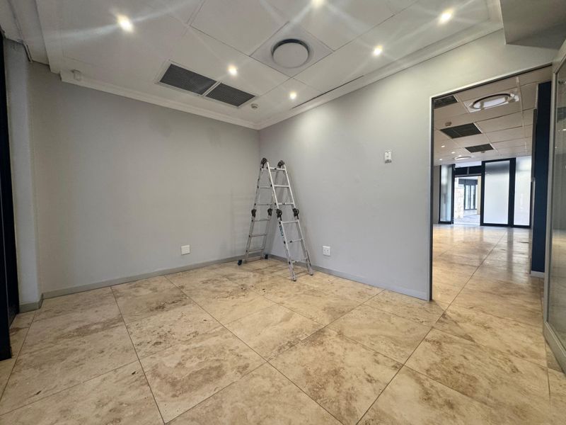 Prime Retail & Office Space Available for Lease. - Photo 4