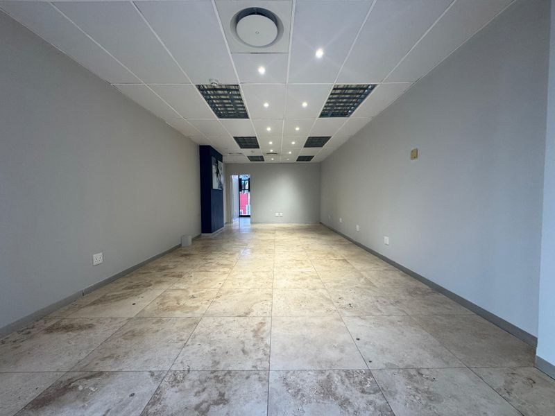 Prime Retail & Office Space Available for Lease. - Photo 7