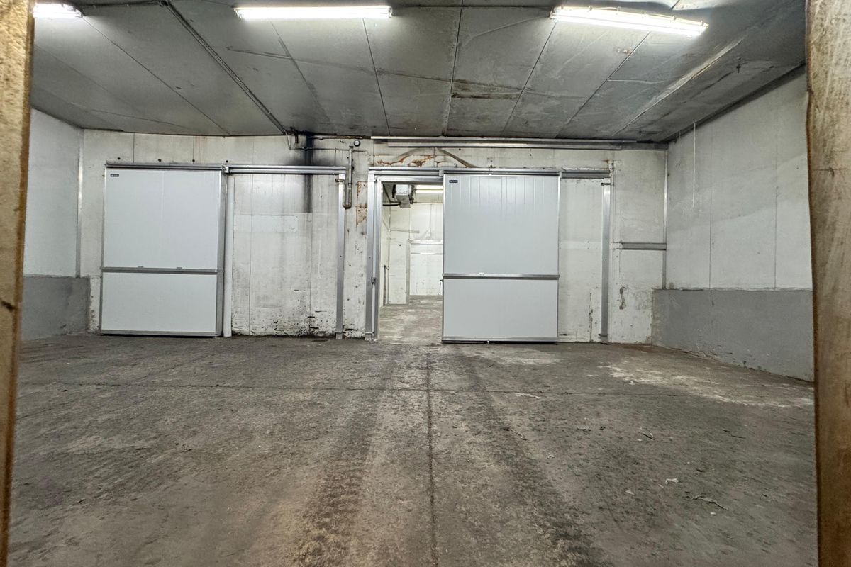 Prime Warehouse Space Available to Let. - Photo 4