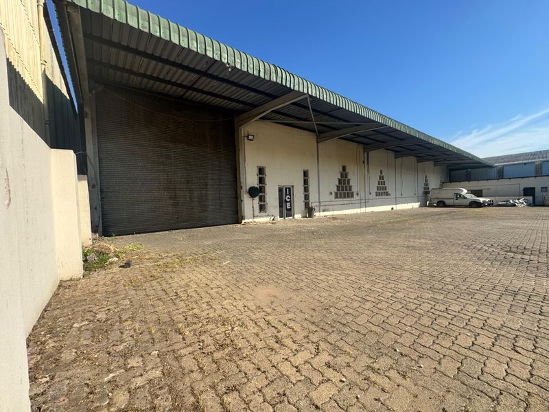Prime Warehouse Space Available to Let. - Photo 1