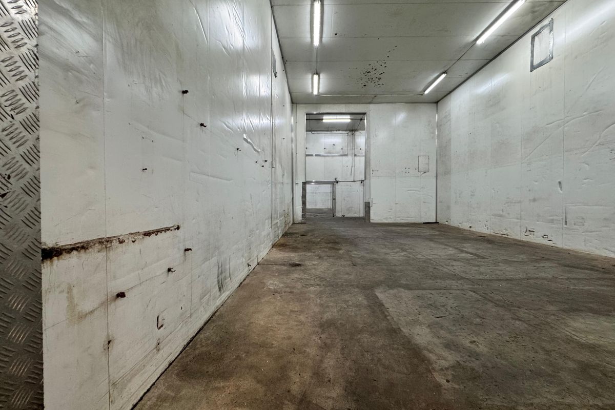 Prime Warehouse Space Available to Let. - Photo 5