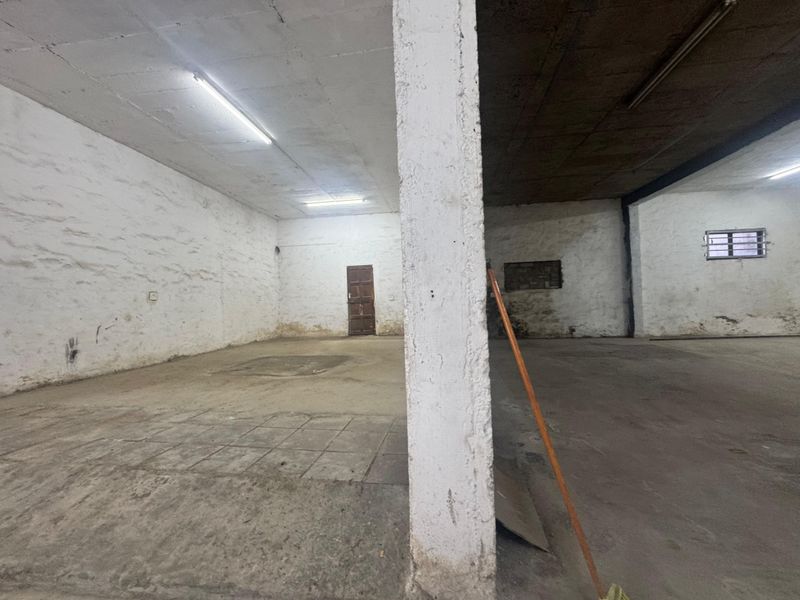 Prime Warehouse Space Available to Let. - Photo 7