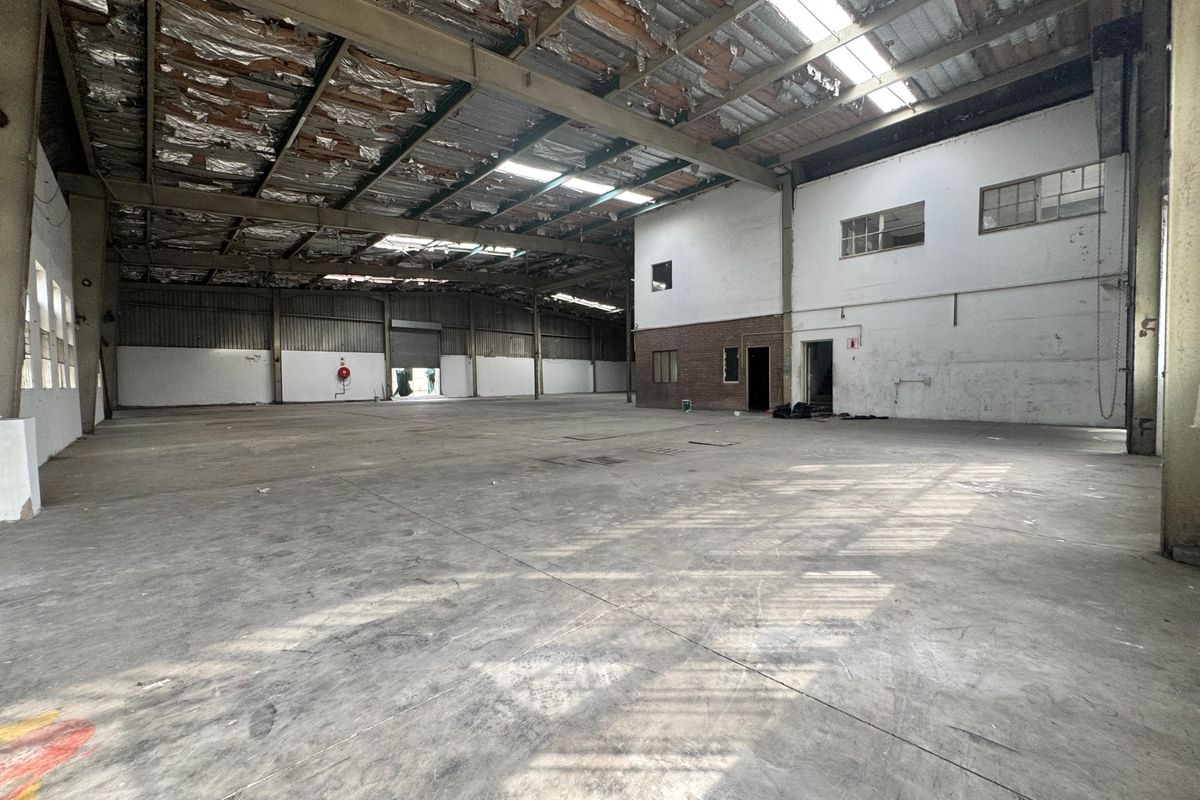 Prime Warehouse Space Available to Let. - Photo 5