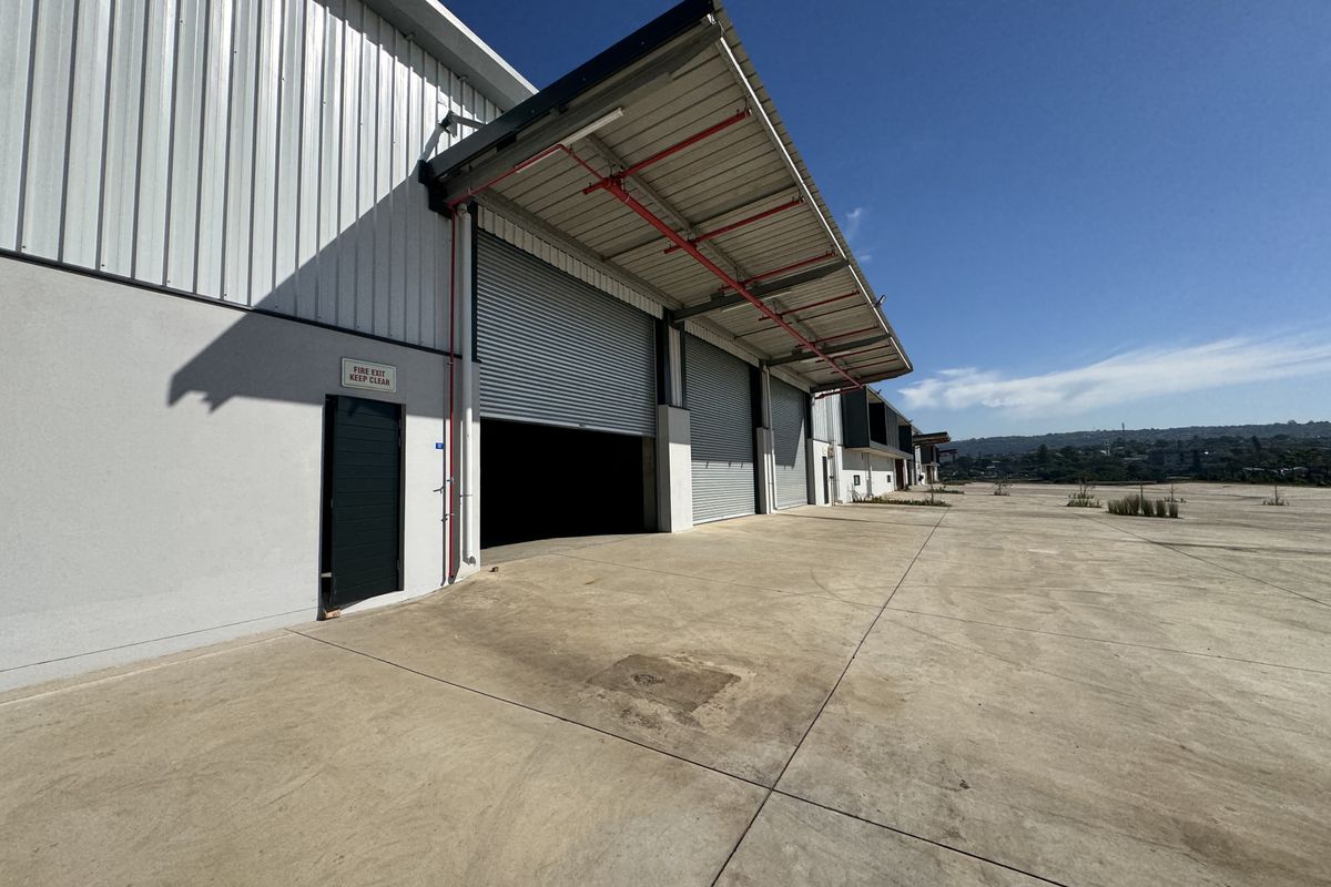 Industrial warehouse to let in cornubia for manufacturing , - Photo 5