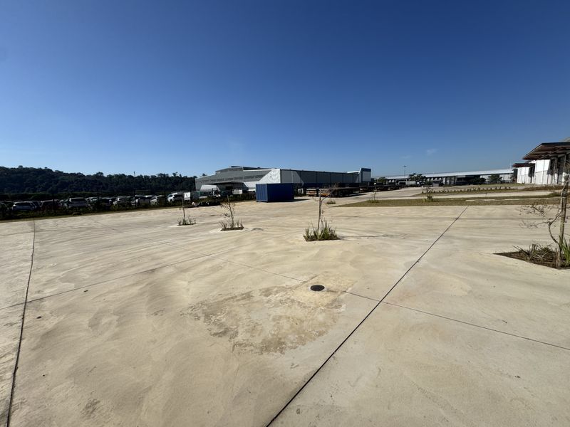 Industrial warehouse to let in cornubia for manufacturing , - Photo 7
