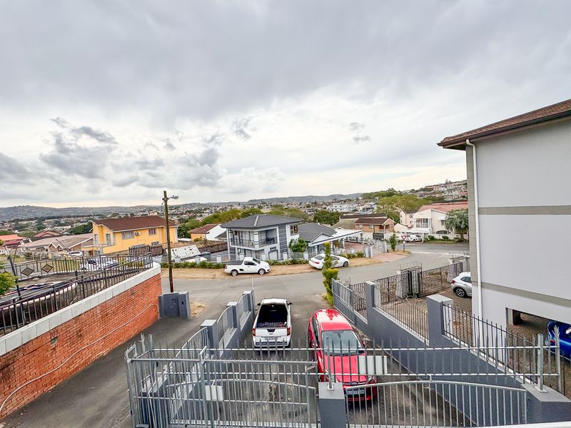Sunford Mixed‐Use Investment — Fully Tenanted and Prime Main‐Road Exposure - Photo 10