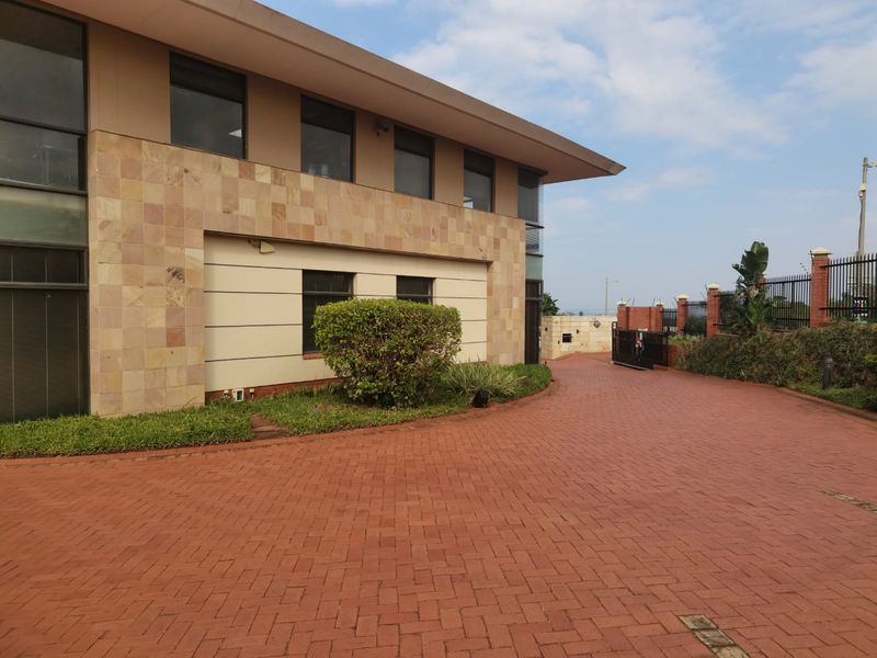 Prime Office Unit For Sale In La Lucia. - Photo 5