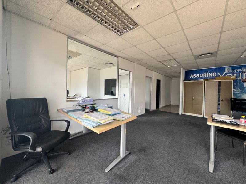 Commercial Space Available in Umhlanga Millennium Towers. - Photo 8