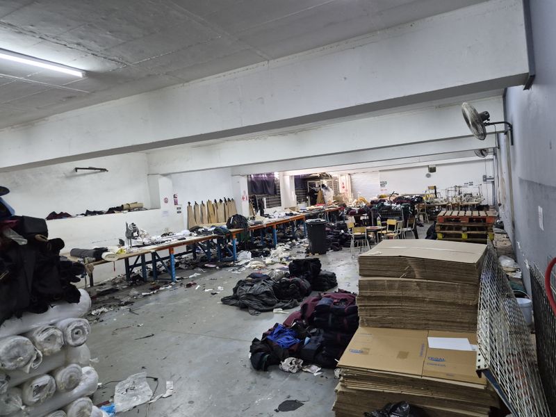 350m2 BASEMENT TO LET IN PHOENIX INDUSTRIAL PARK - Photo 8