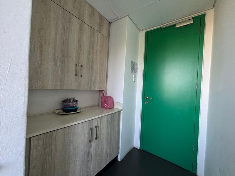 Commercial Property Available to Let in Umhlanga Ridge. - Photo 10
