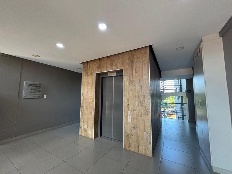Commercial Property Available to Let in Umhlanga Ridge. - Photo 4