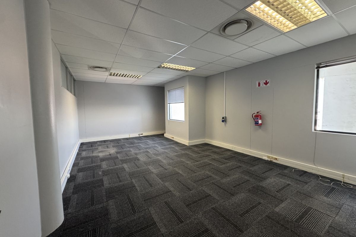 spacious office space to rent in umhlanga somerset park - Photo 5
