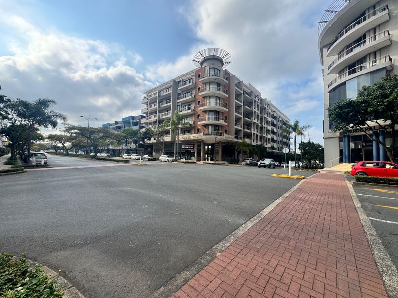 Commercial Space Available in Umhlanga Millennium Towers. - Photo 1