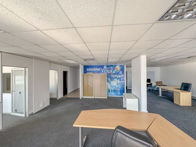 Commercial Space Available in Umhlanga Millennium Towers. - Photo 7