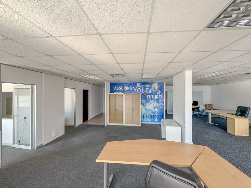 Commercial Space Available in Umhlanga Millennium Towers. - Photo 6