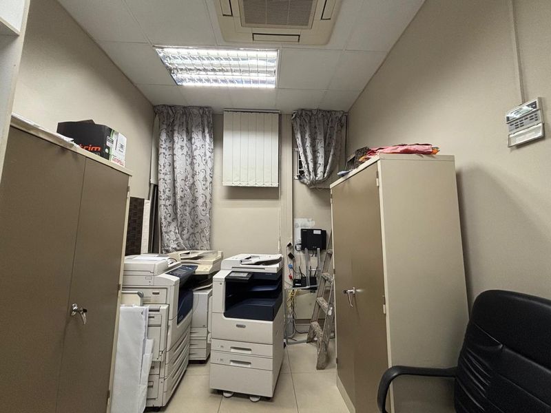 Commercial Property to Let in Umhlanga Central. - Photo 9