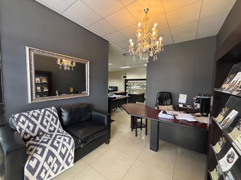 Commercial Property to Let in Umhlanga Central. - Photo 1
