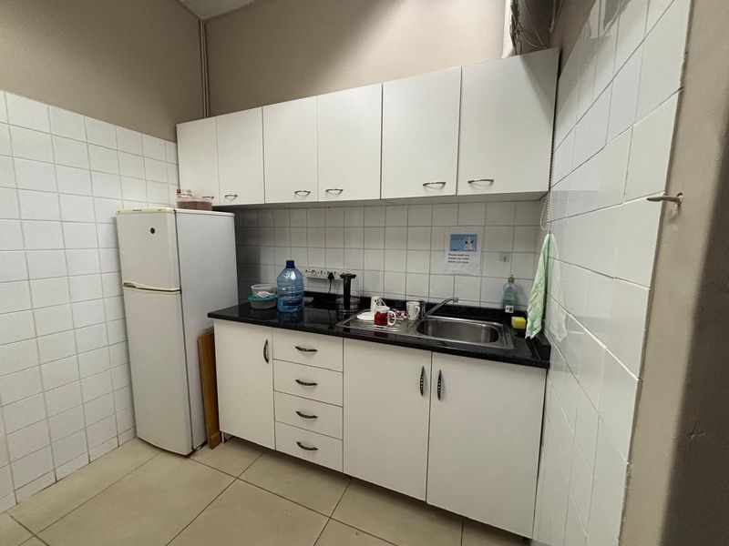 Commercial Property to Let in Umhlanga Central. - Photo 7