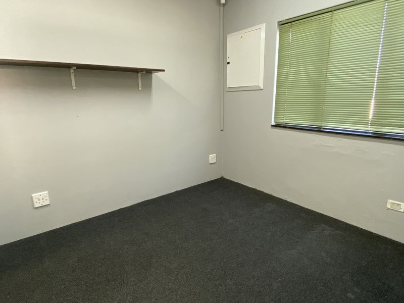 Office Space to Let In Westville - Photo 4