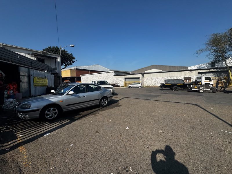 Commercial space in Springfield Park For Rent. - Photo 10