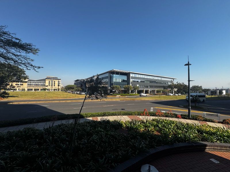Elevate Your Business in the Heart of Umhlanga. - Photo 10