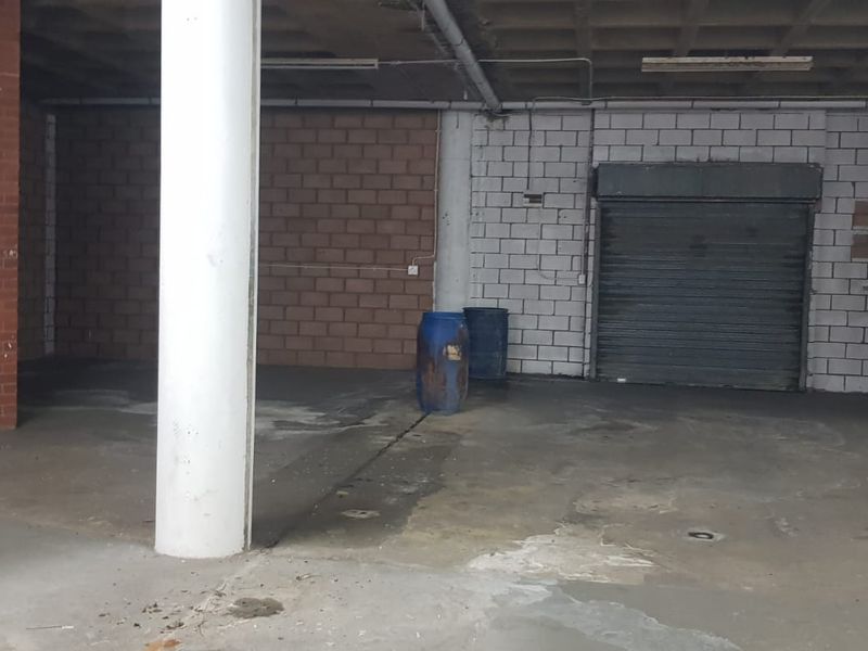 TO LET - 300m2 FACTORY SPACE  IN PHOENIX - Photo 8