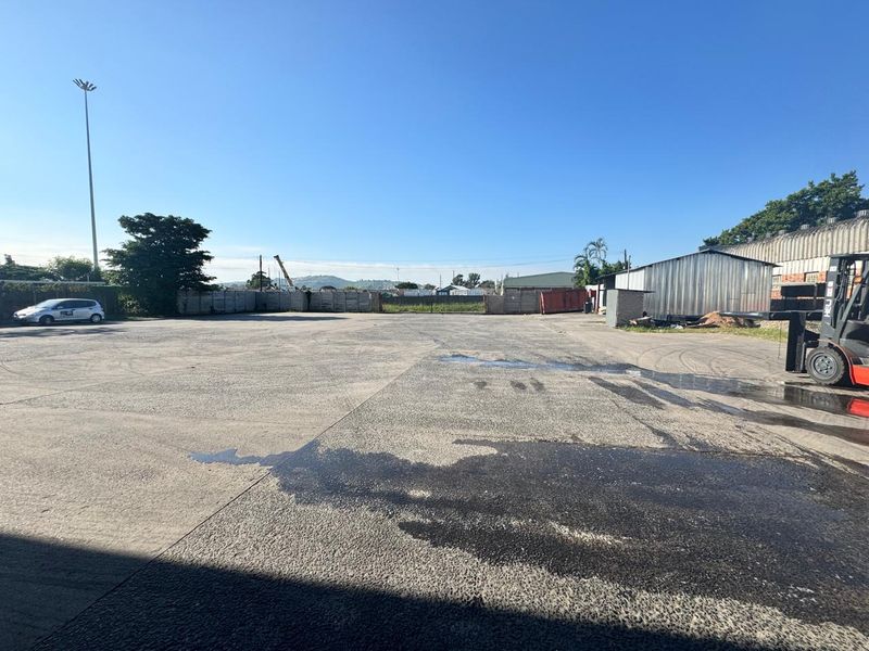 Twin Warehouses To Let | Prime Industrial Opportunity - Photo 2