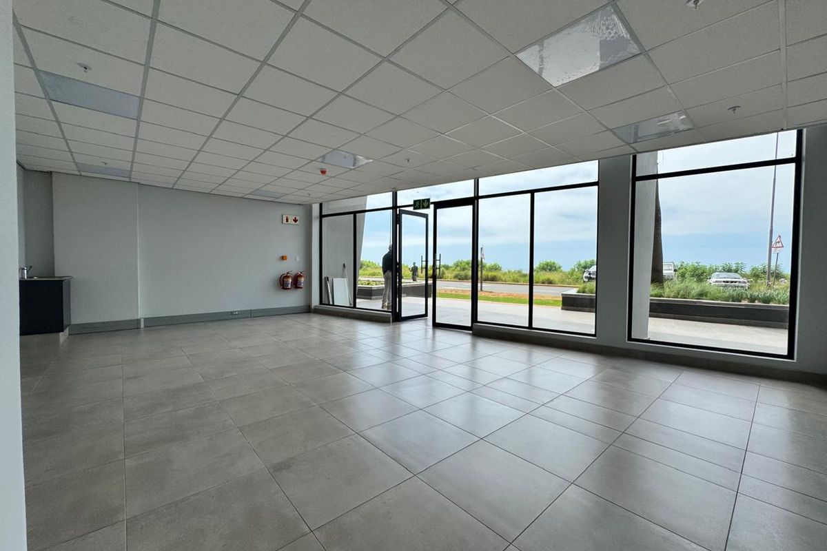 Upscale & Appealing Space For Retail Establishment To Let - Photo 3