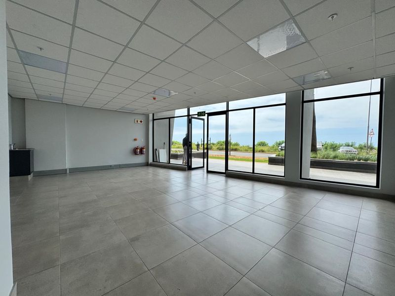 Upscale & Appealing Space For Retail Establishment To Let - Photo 3