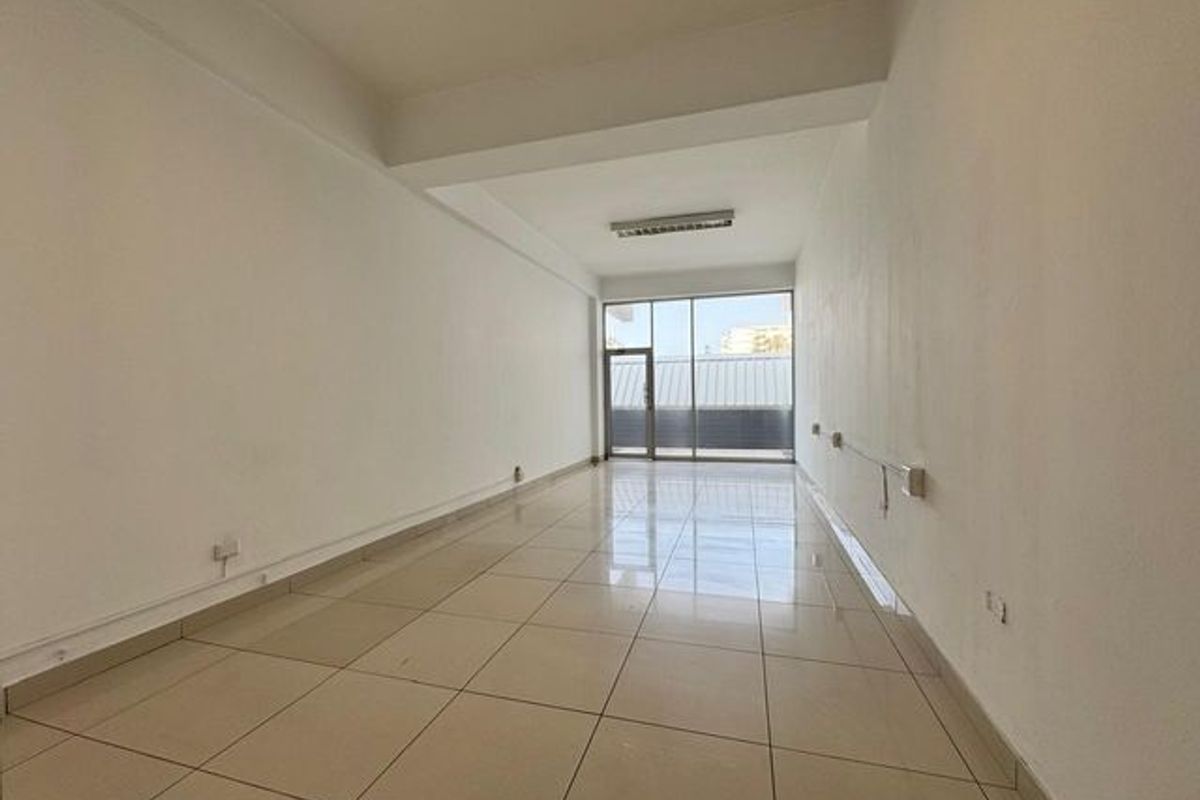 Prime Retail Space To Let In Umhlanga - Photo 3