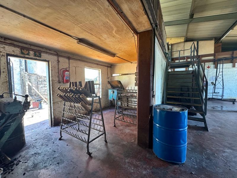 Mini Factory To Let In Springfield - Photo 9