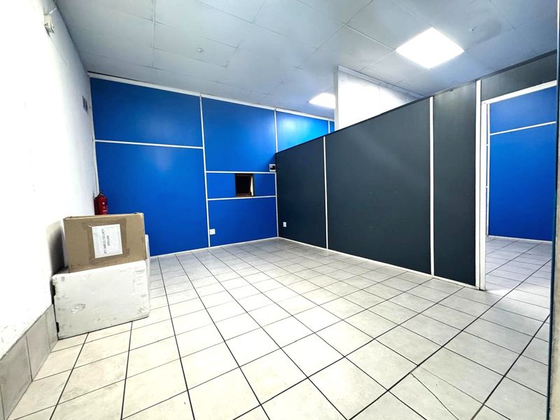 Warehouse Space In The Prime Of Tongaat - Photo 6