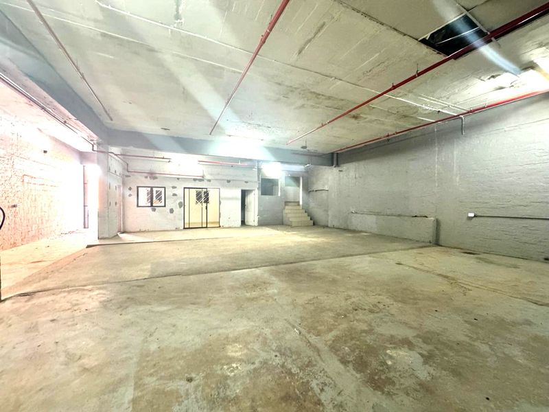 Warehouse To Let In Tongaat - Photo 3