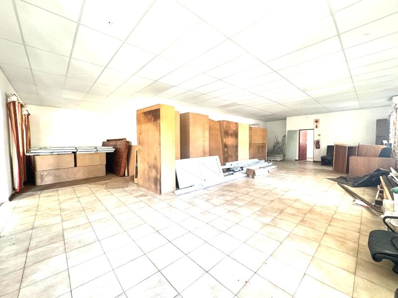 Perfectly Located Office Space To Let In Tongaat - Photo 3