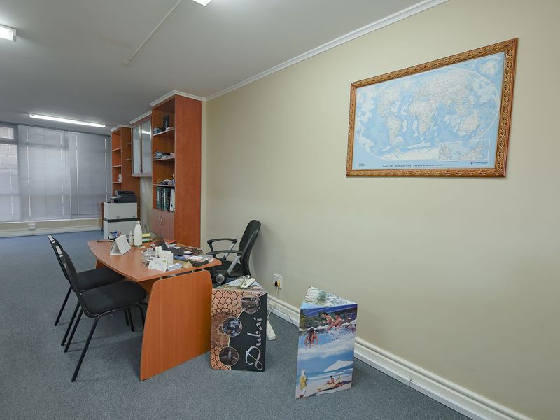 Cosy Office unit for Sale in Umhlanga Ridge. - Photo 7