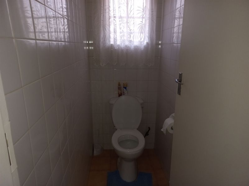 Charming 2-bedroom townhouse in Parys, perfect for modern living and easy access to local amenities - Photo 10