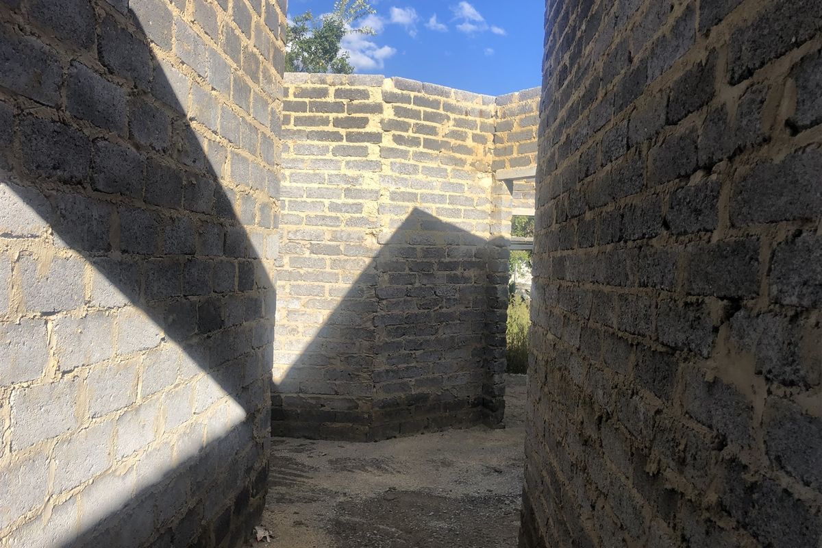 Renovators Dream In Parys - Photo 2