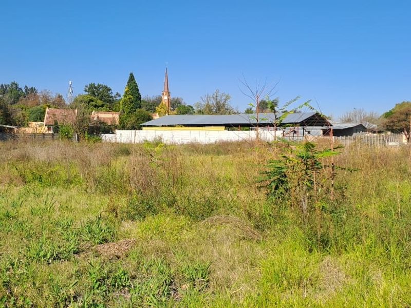 Looking for property to build your dream home? Priced to Go - Photo 2