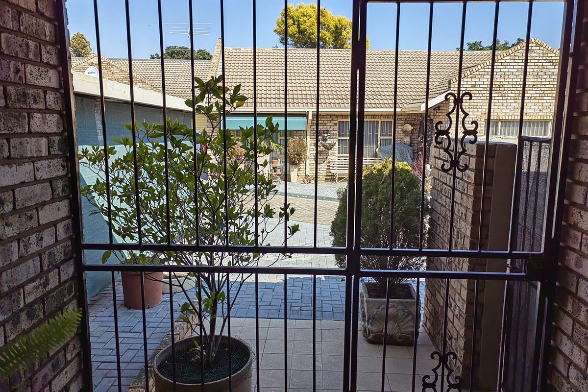 Move-In Ready - Photo 4