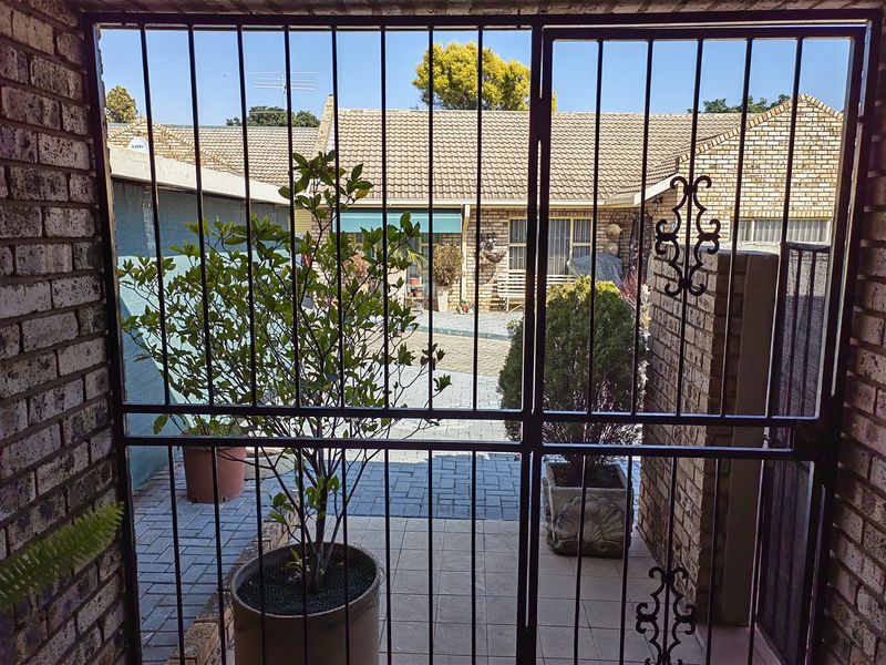 Move-In Ready - Photo 4