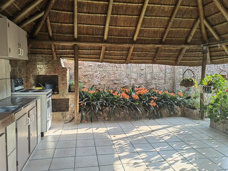 Character home for sale in Parys - Photo 4